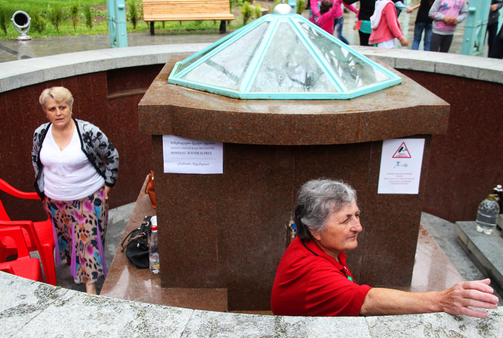 Thermalbrunnen, Borjomi, Georgien