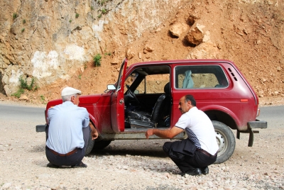 Rast an der Straße, Kaukasus