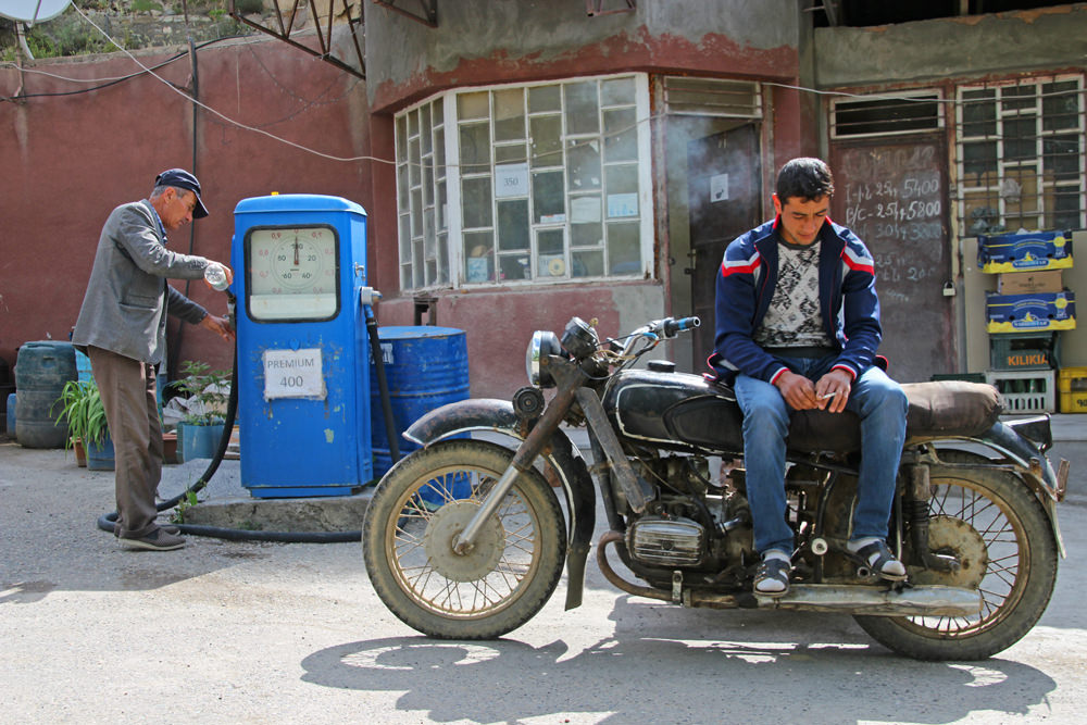Tankstelle, Jeghegnadsor, Armenien